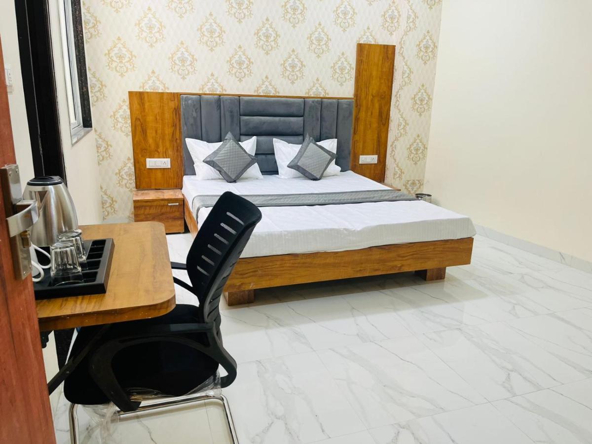 Jmc Hotel Vk 22 Akolia Esterno foto